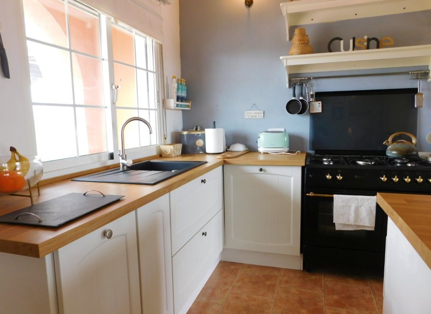 Resale - Detached House / Villa -
Dolores