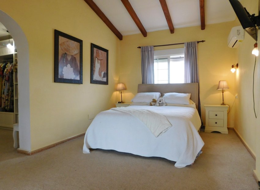 Resale - Detached House / Villa -
Dolores