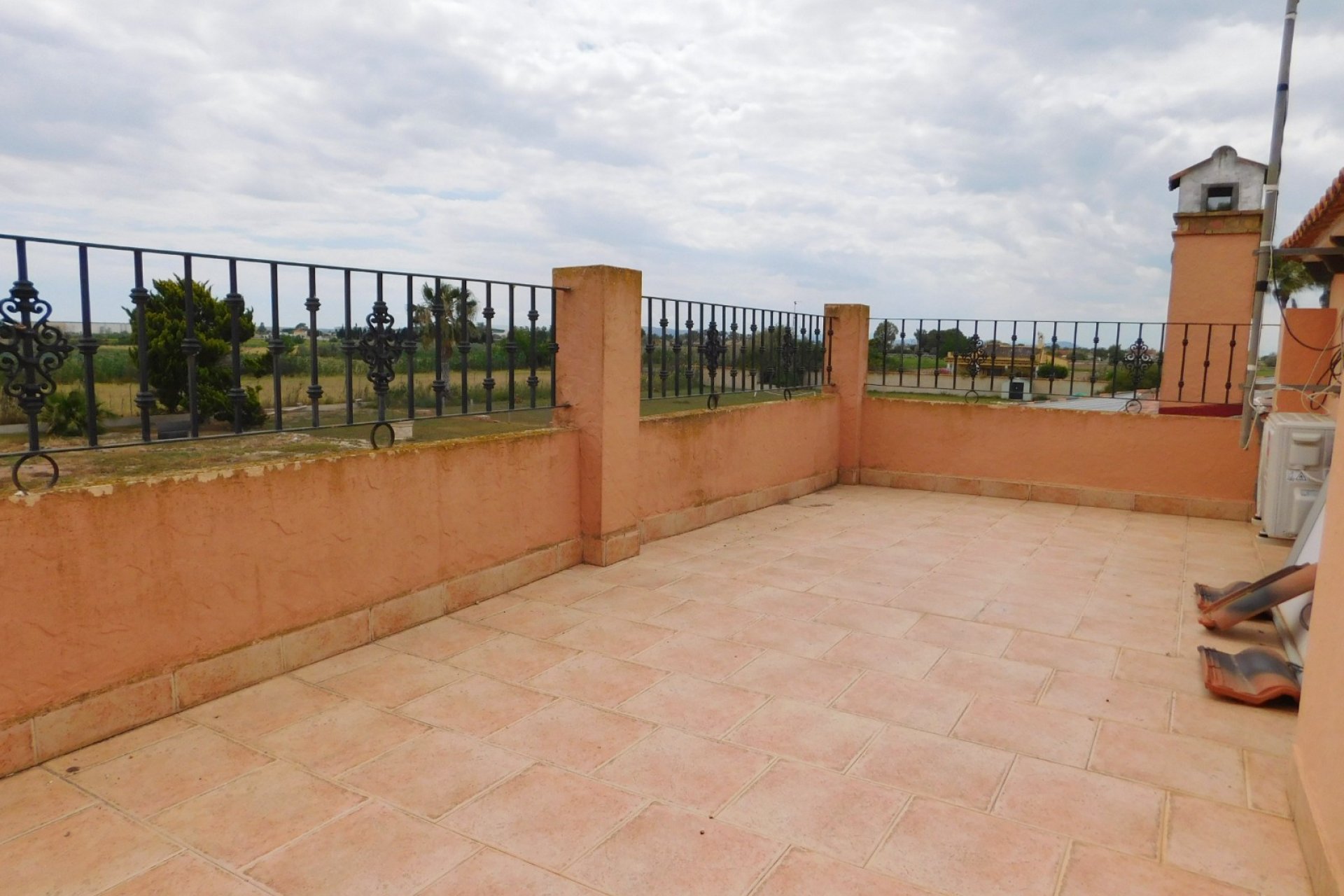 Resale - Detached House / Villa -
Dolores
