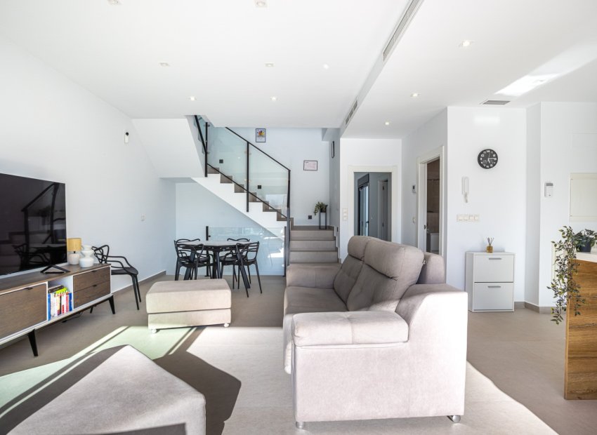 Resale - Detached House / Villa -
Dolores