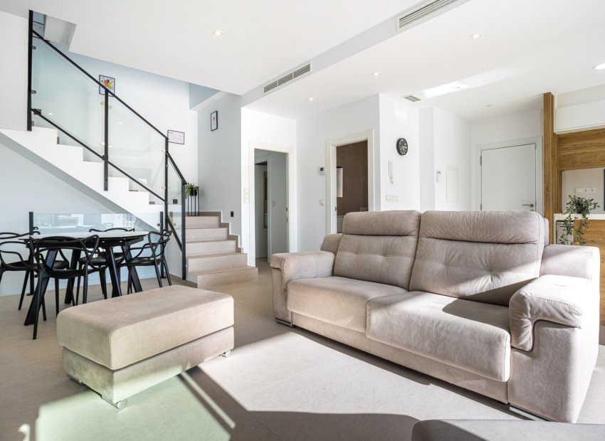 Resale - Detached House / Villa -
Dolores