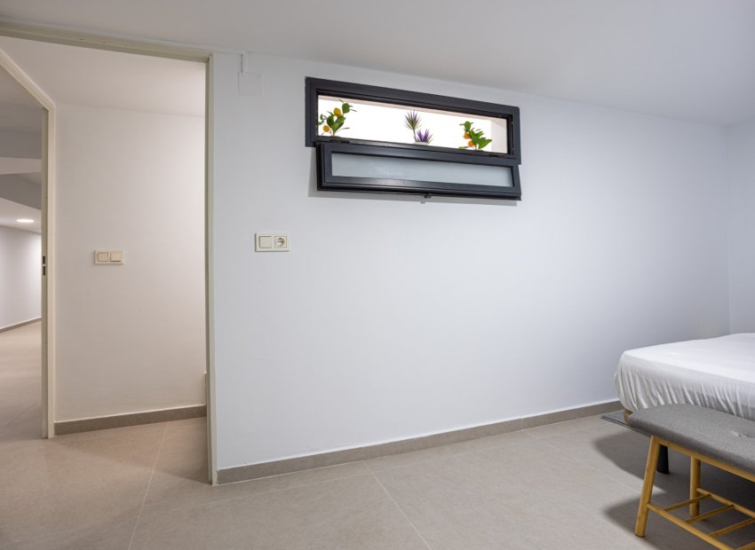 Resale - Detached House / Villa -
Dolores