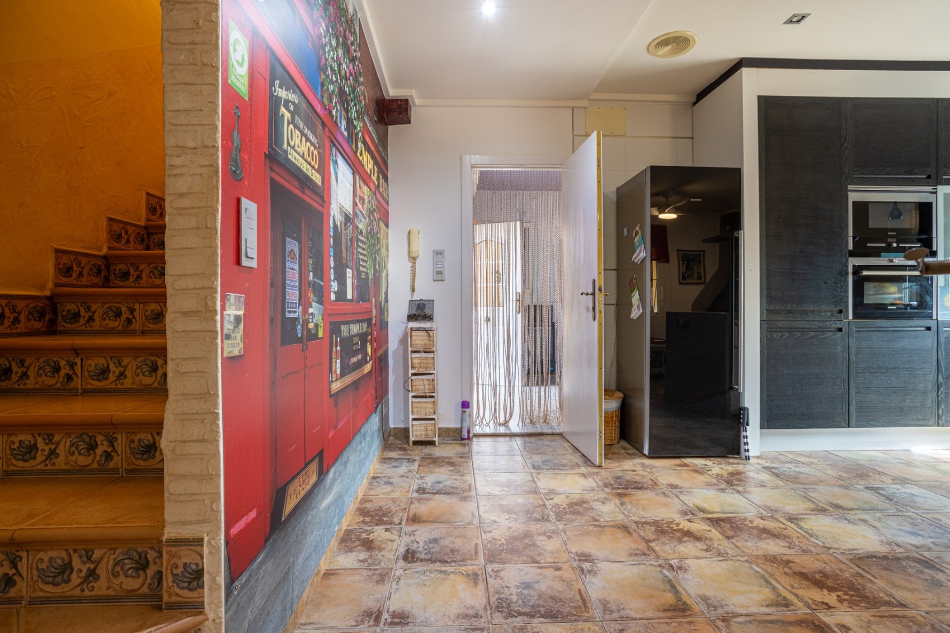 Resale - Detached House / Villa -
Elche - La Hoya
