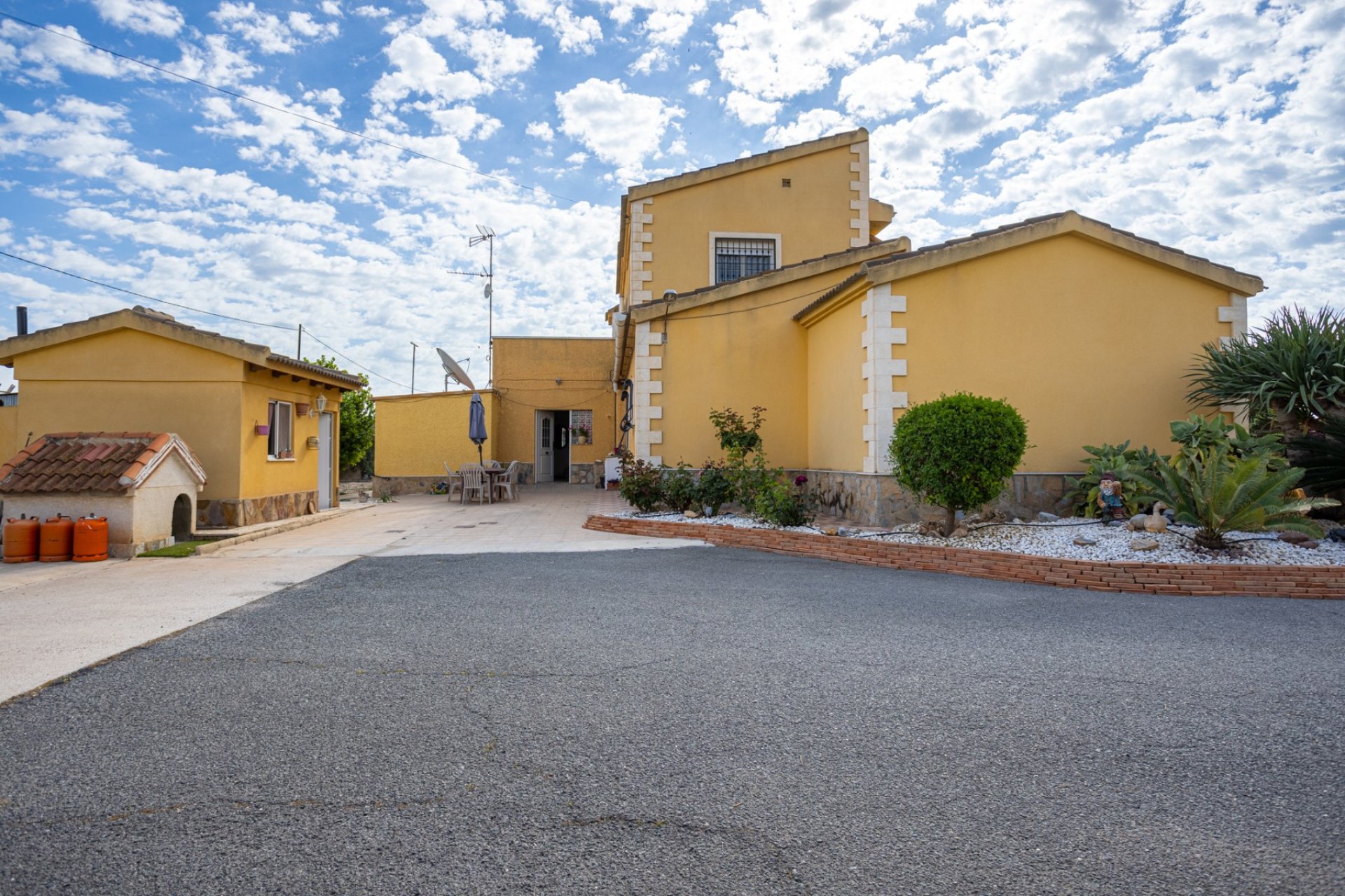 Resale - Detached House / Villa -
Elche - La Hoya