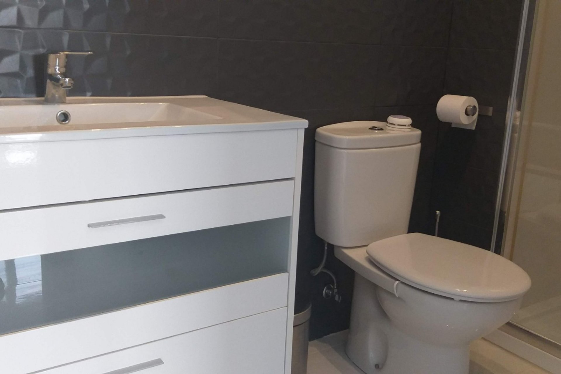 Resale - Detached House / Villa -
Gran Alacant