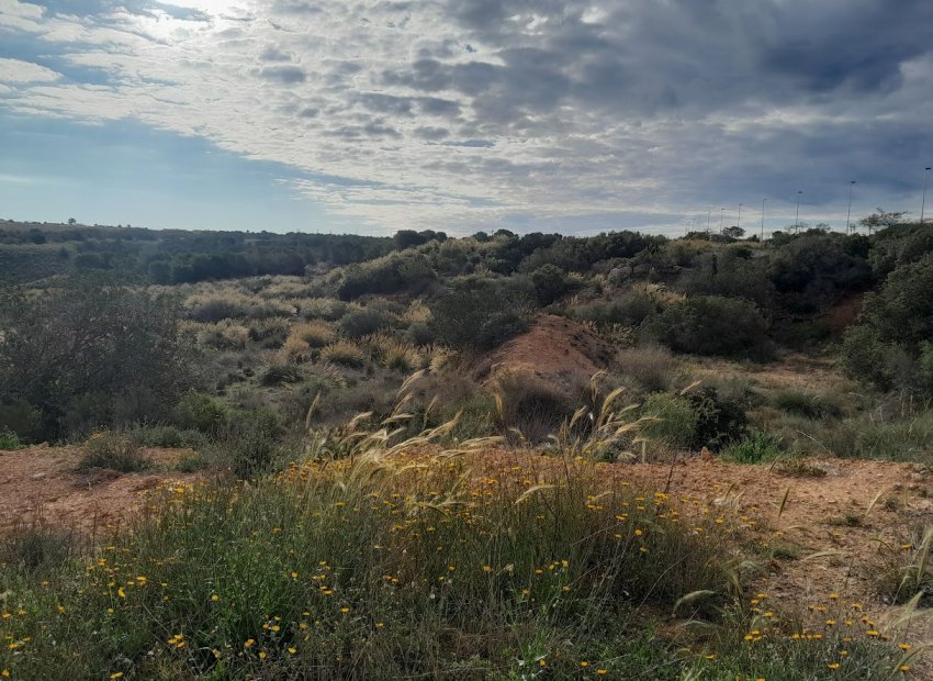 Resale - Detached House / Villa -
Gran Alacant