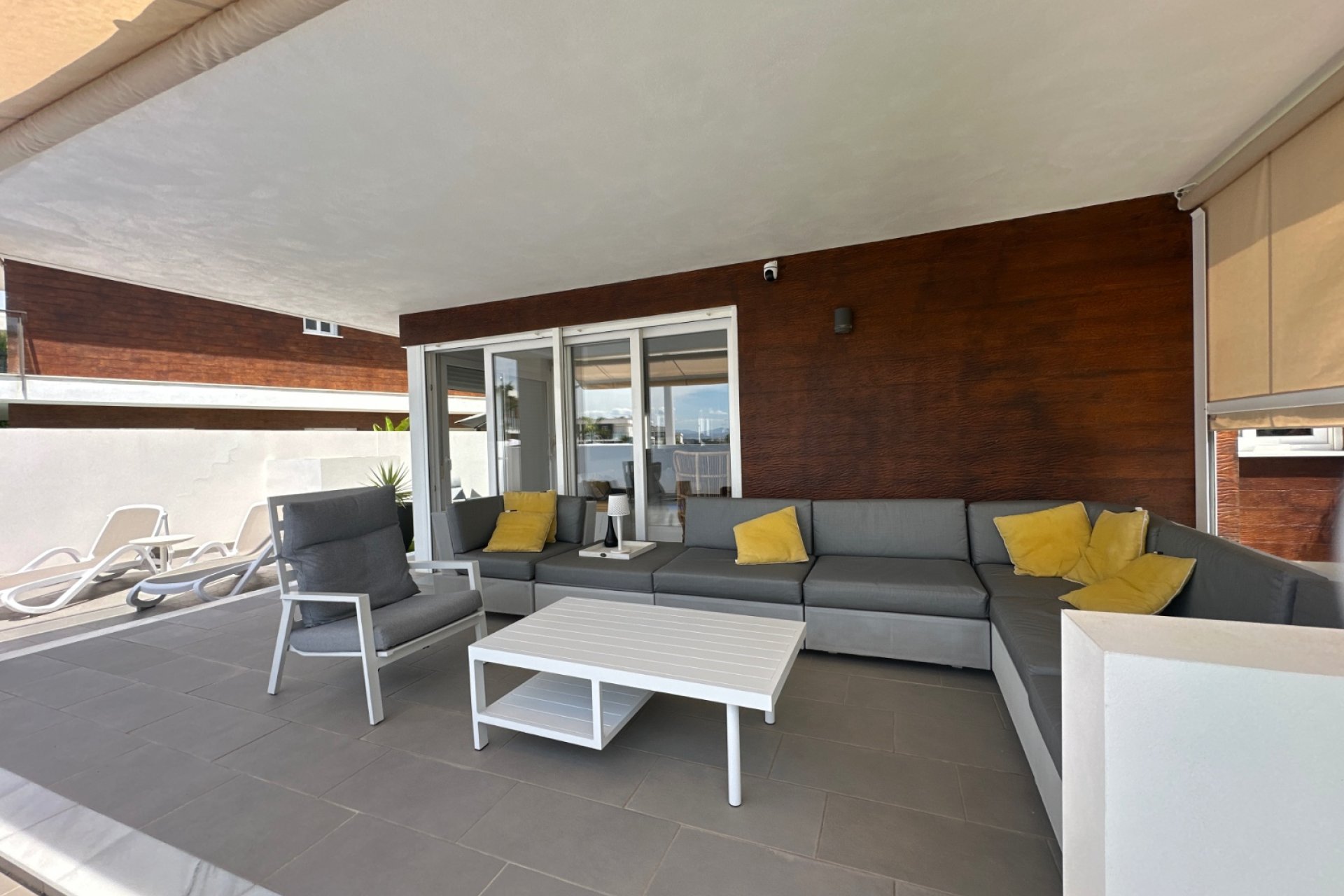 Resale - Detached House / Villa -
Gran Alacant