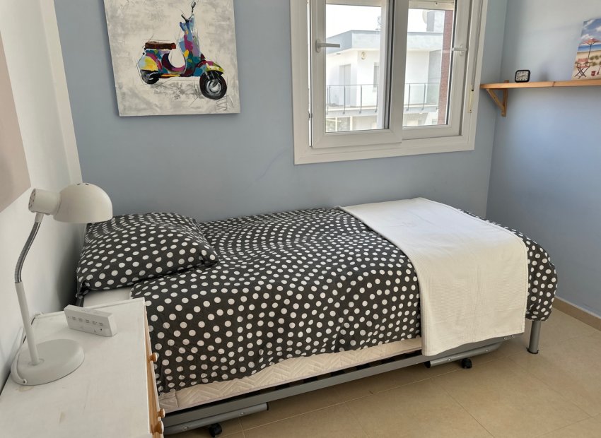 Resale - Detached House / Villa -
Gran Alacant