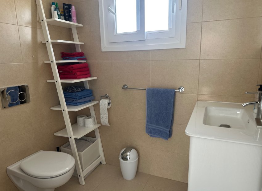 Resale - Detached House / Villa -
Gran Alacant