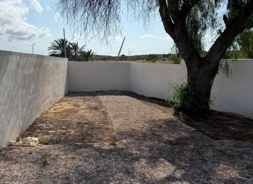 Resale - Detached House / Villa -
La Marina del Pinet - La Marina