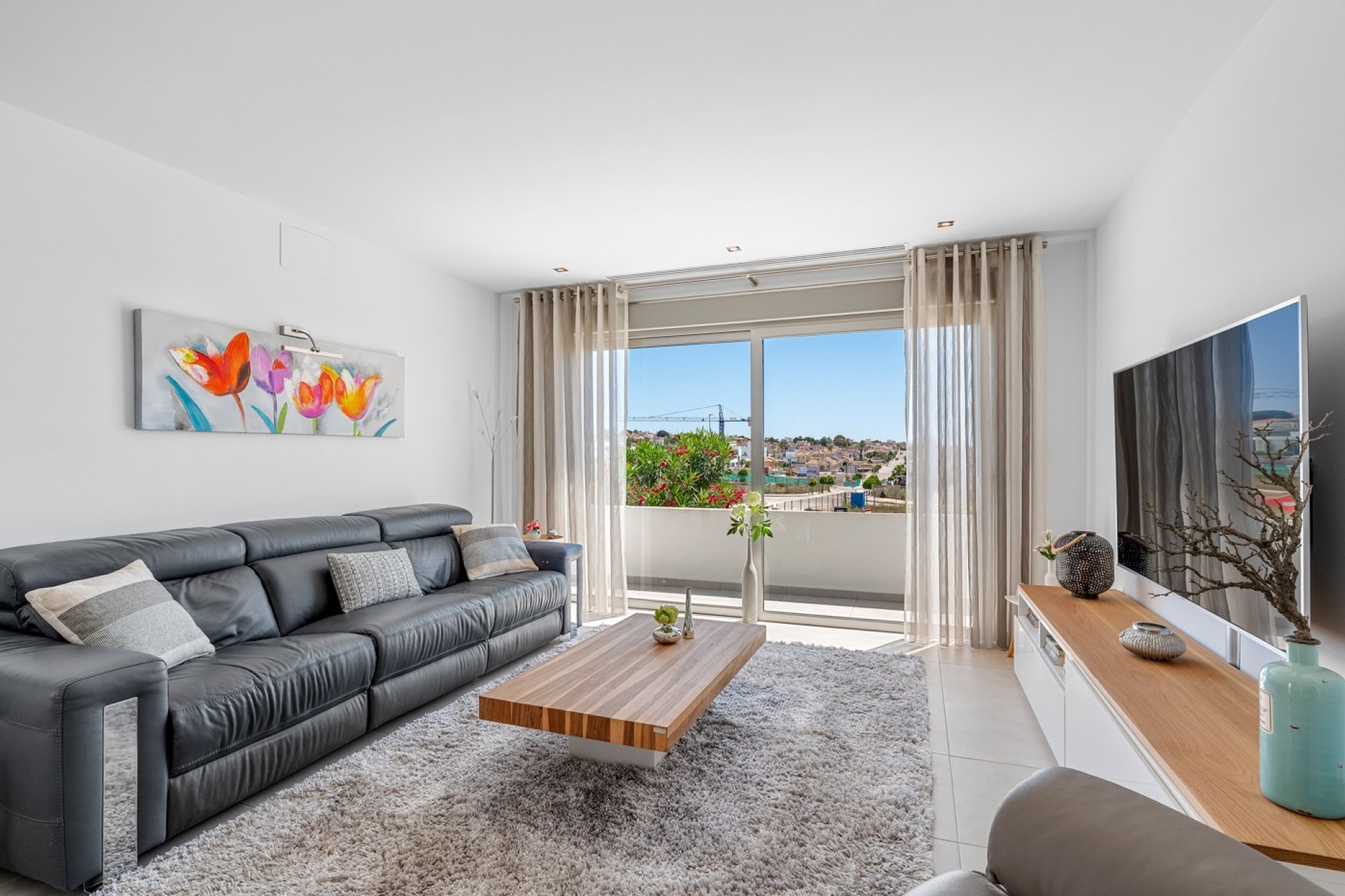 Resale - Detached House / Villa -
La Marina
