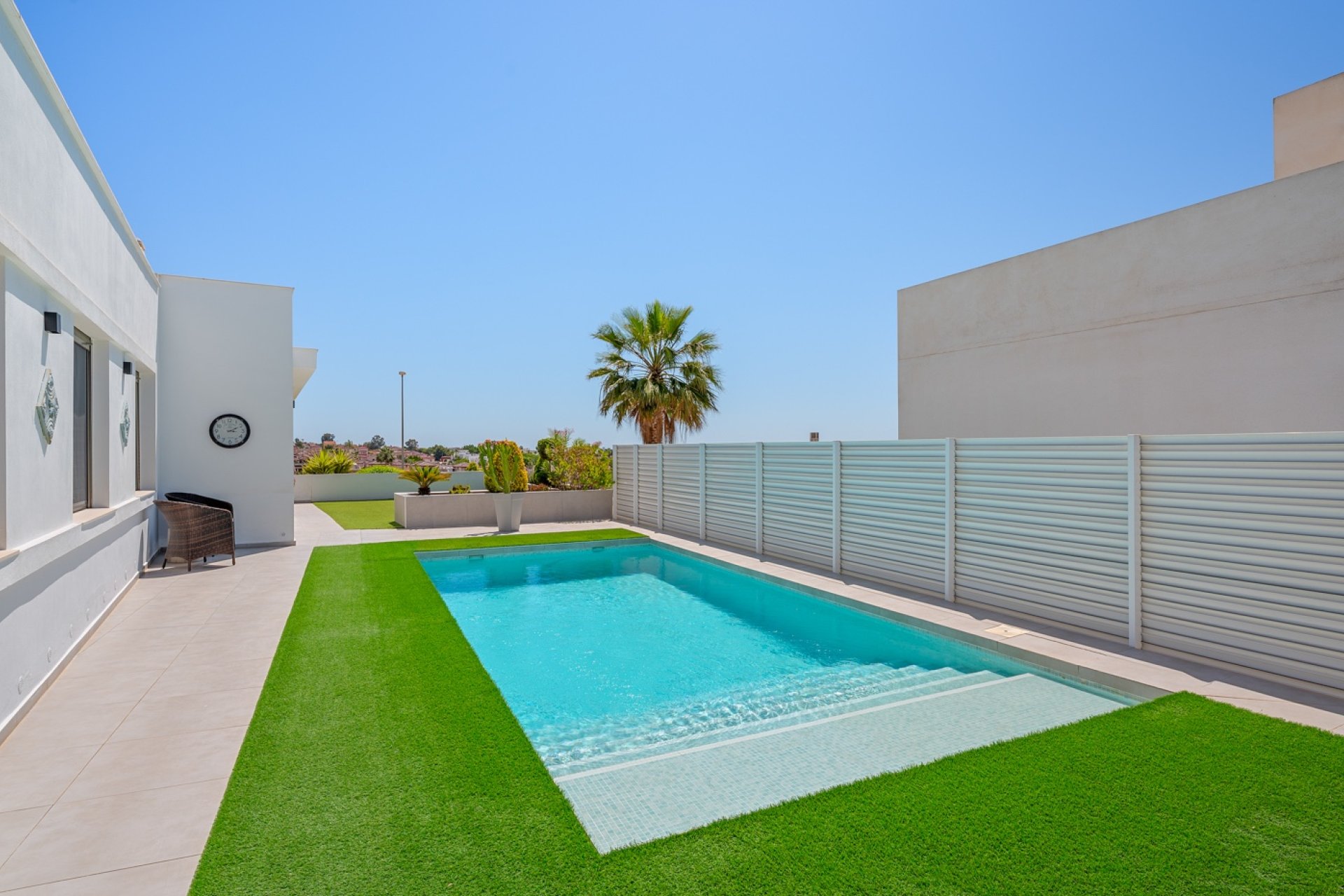 Resale - Detached House / Villa -
La Marina