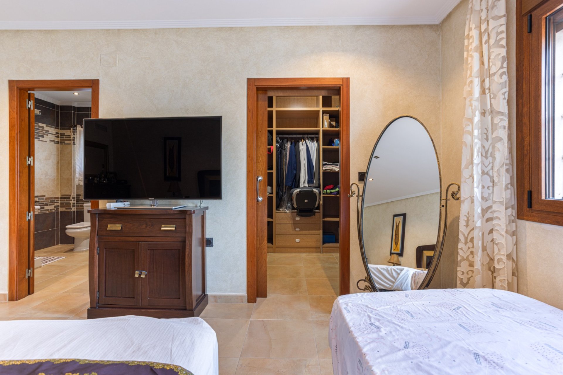 Resale - Detached House / Villa -
Los Montesinos - La Herrada