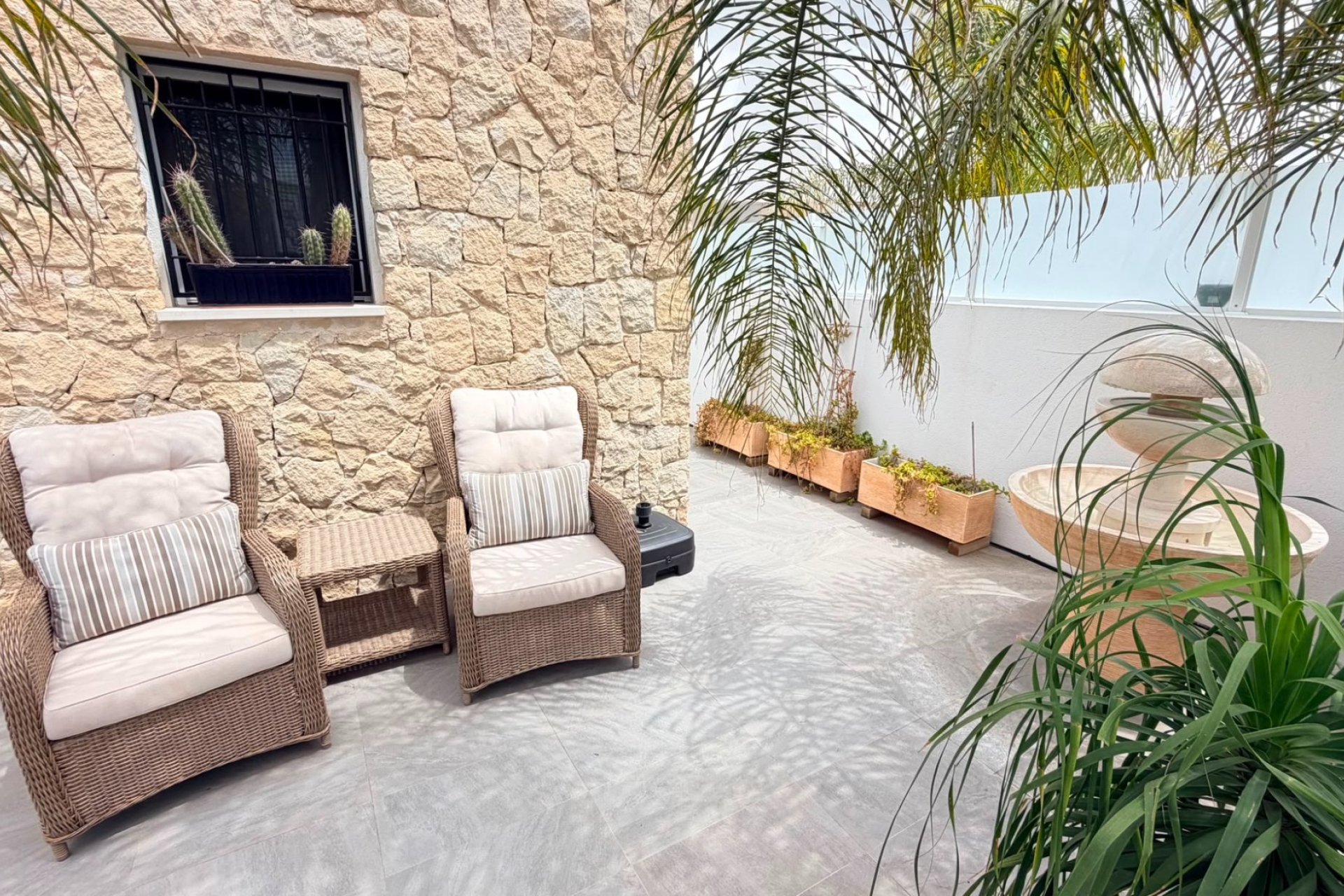 Resale - Detached House / Villa -
Los Montesinos - La Herrada
