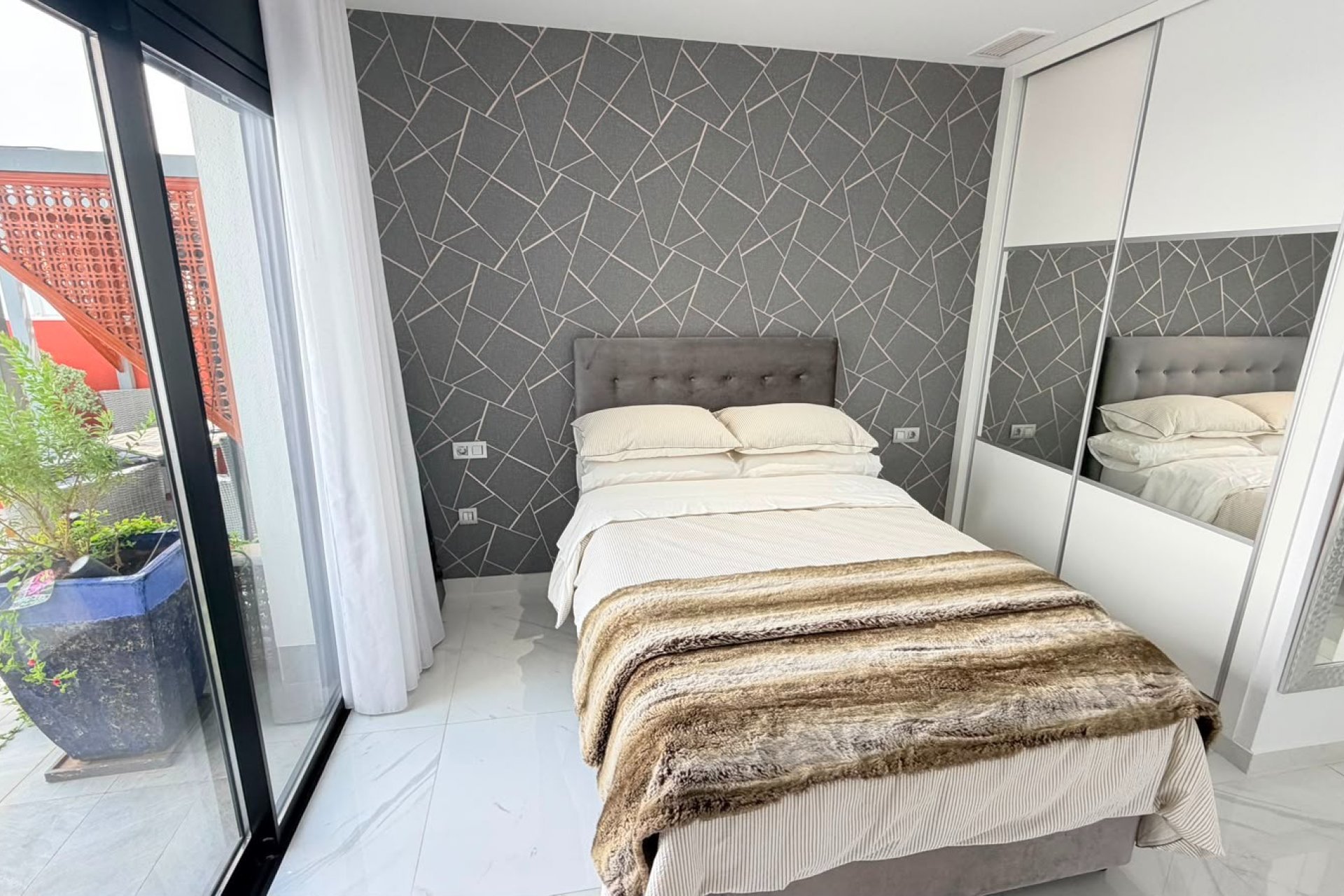 Resale - Detached House / Villa -
Los Montesinos - La Herrada