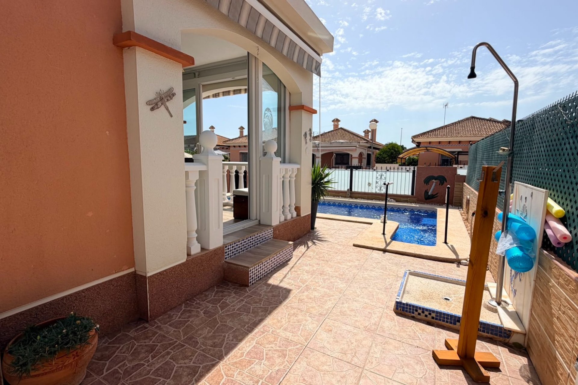 Resale - Detached House / Villa -
Los Montesinos - La Herrada