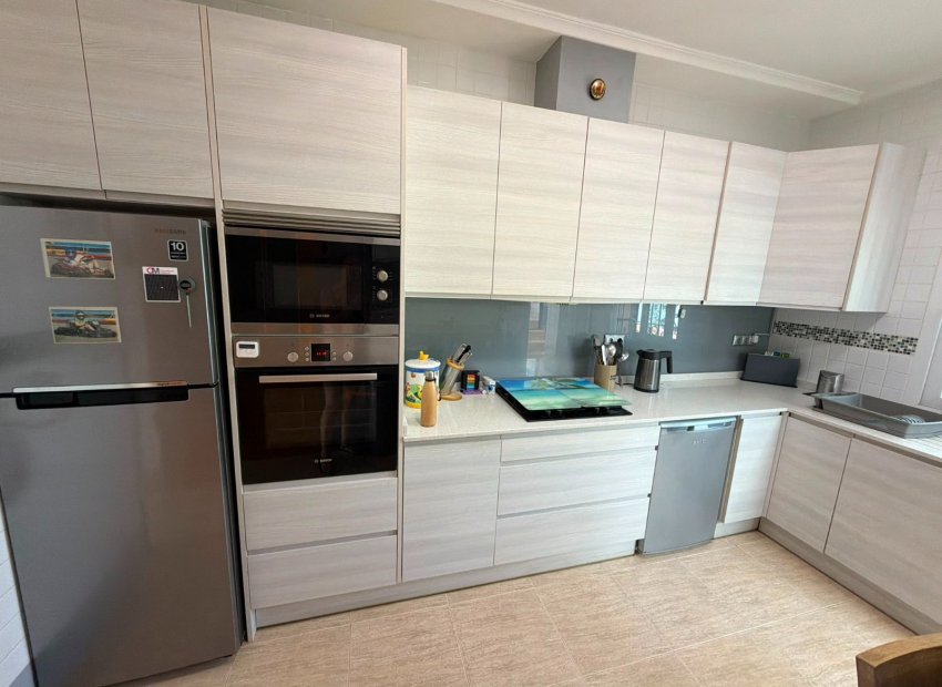 Resale - Detached House / Villa -
Los Montesinos - La Herrada