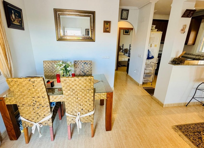 Resale - Detached House / Villa -
Los Montesinos - La Herrada