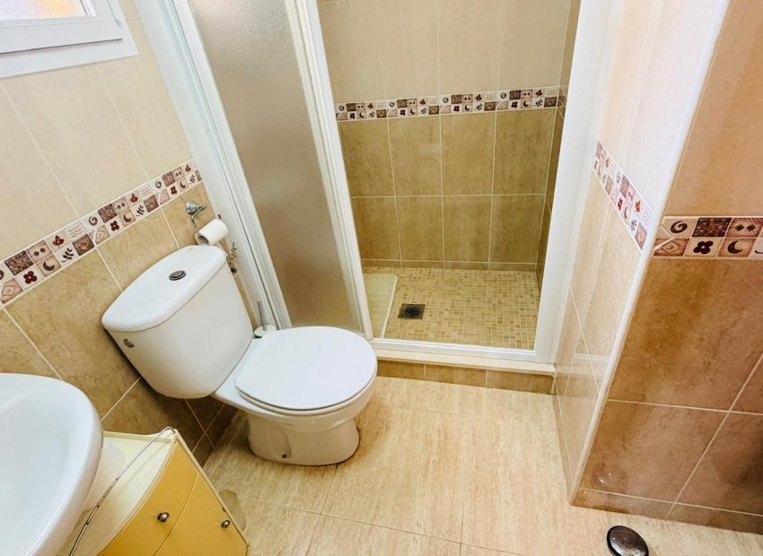 Resale - Detached House / Villa -
Los Montesinos - La Herrada