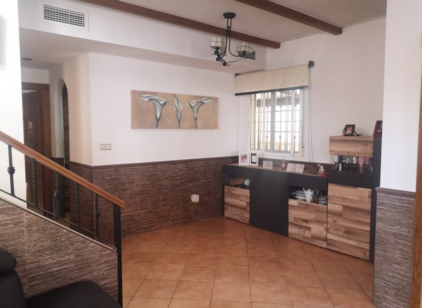 Resale - Detached House / Villa -
Los Montesinos - La Herrada