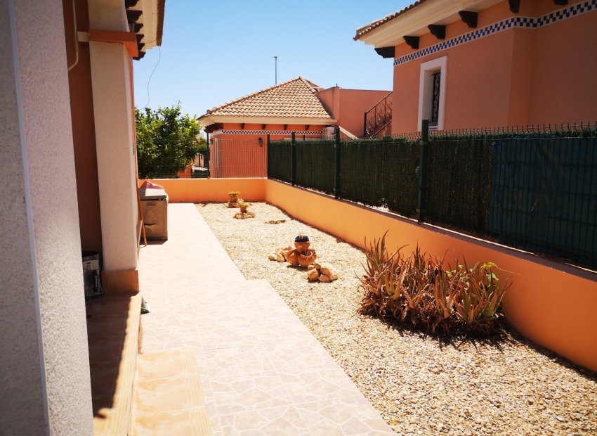 Resale - Detached House / Villa -
Los Montesinos - Los Montesinos - Urb. La Herrada