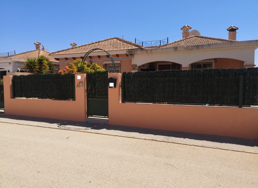 Resale - Detached House / Villa -
Los Montesinos - Los Montesinos - Urb. La Herrada