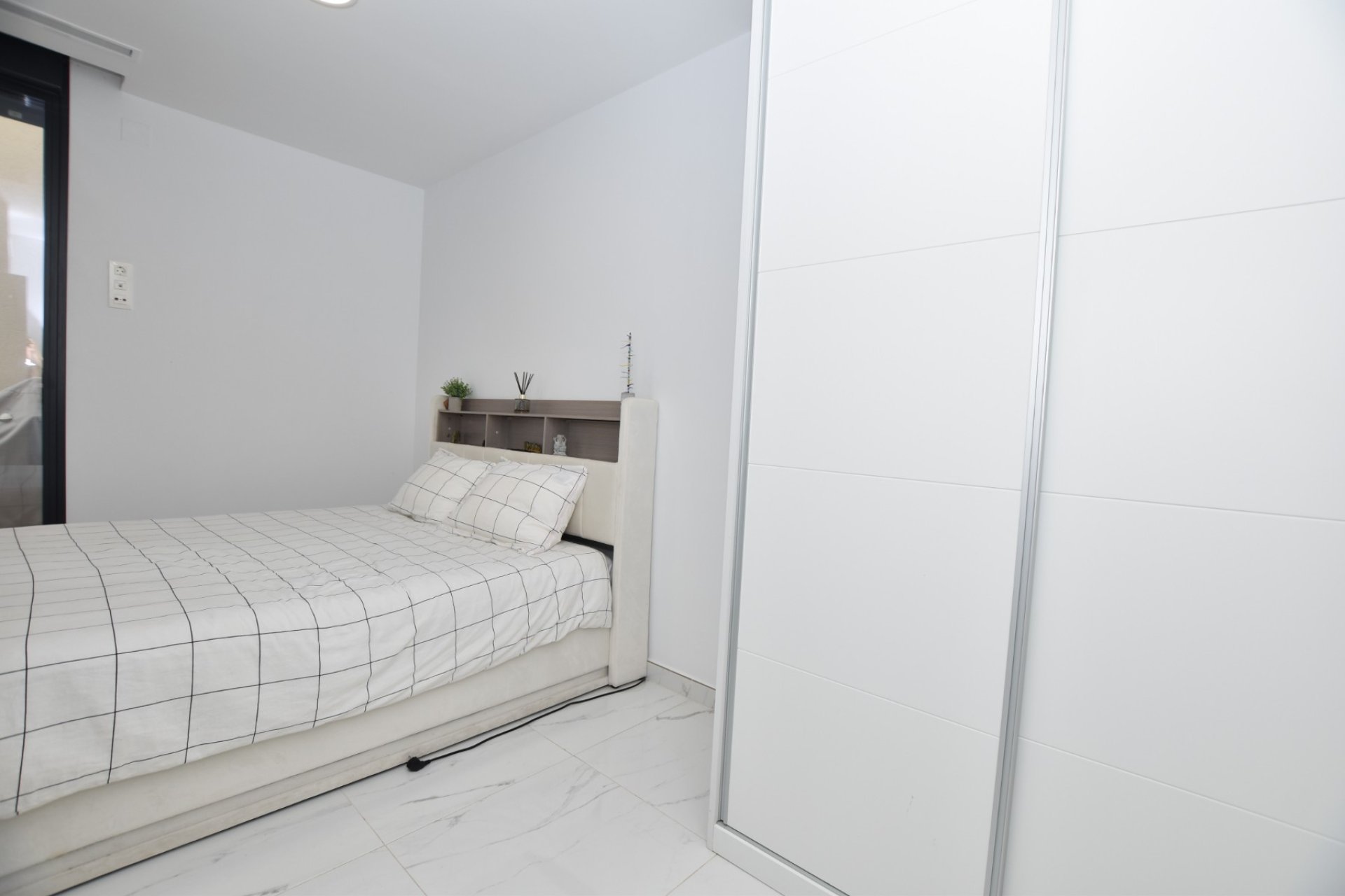 Resale - Detached House / Villa -
Los Montesinos
