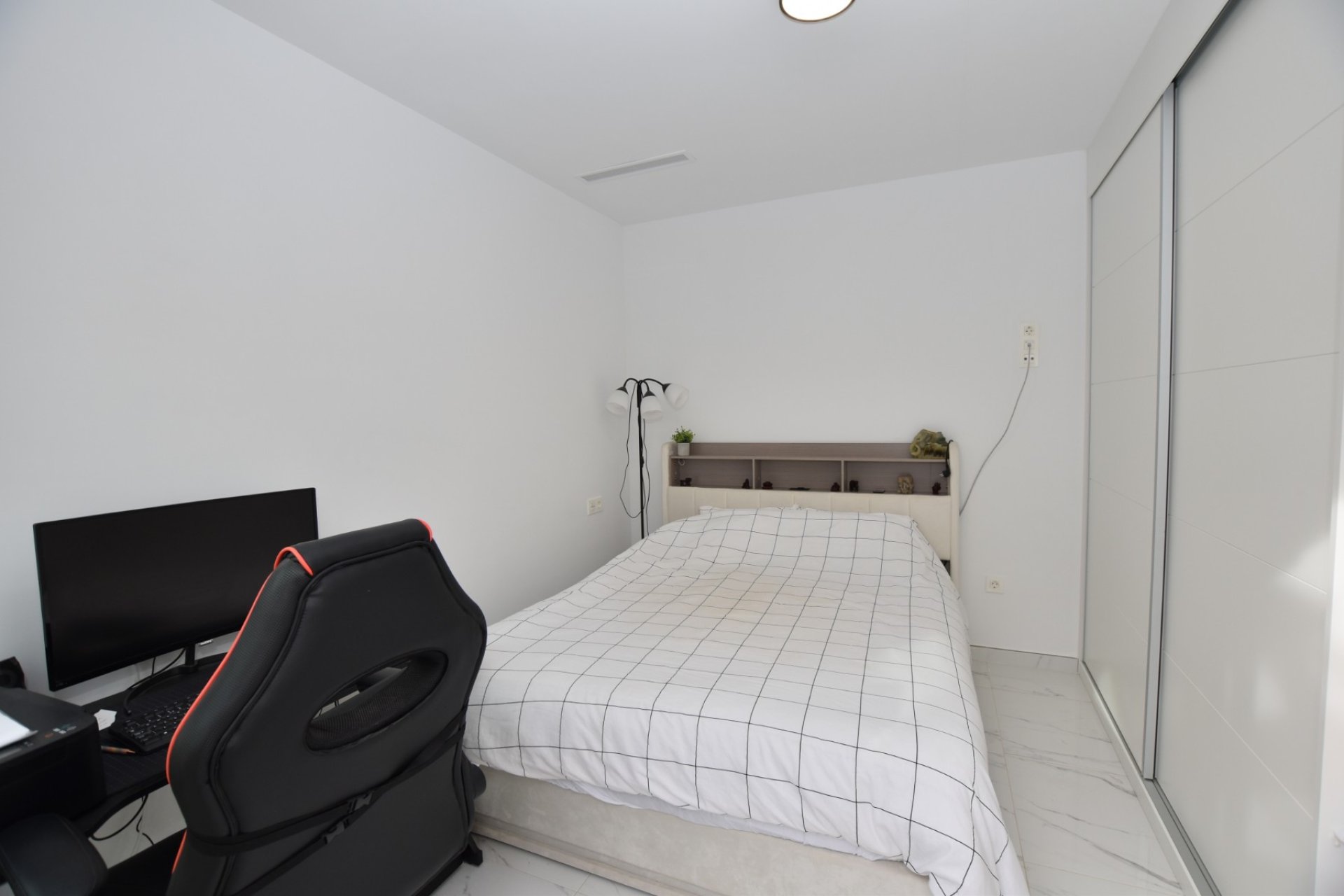 Resale - Detached House / Villa -
Los Montesinos