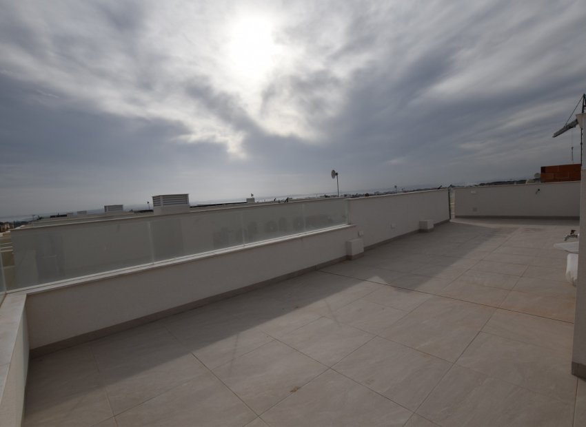 Resale - Detached House / Villa -
Los Montesinos