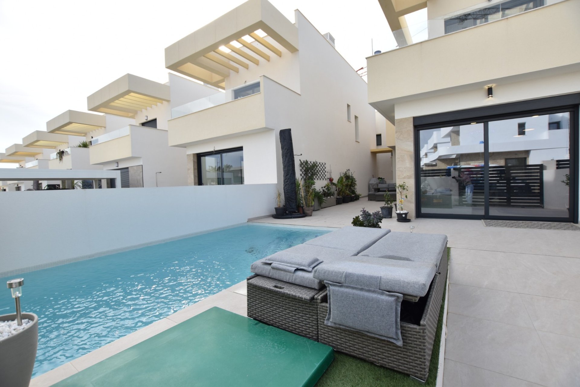 Resale - Detached House / Villa -
Los Montesinos