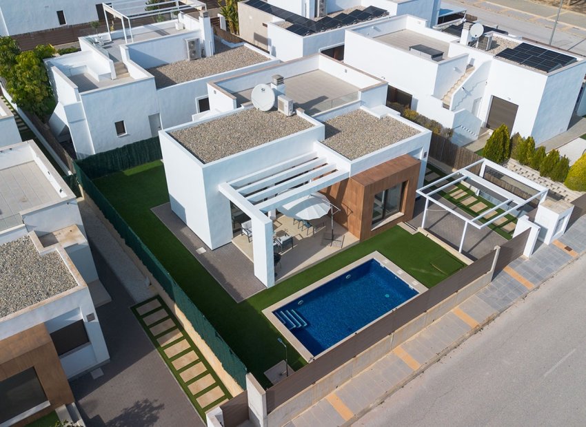 Resale - Detached House / Villa -
Orihuela Costa - Vistabella Golf