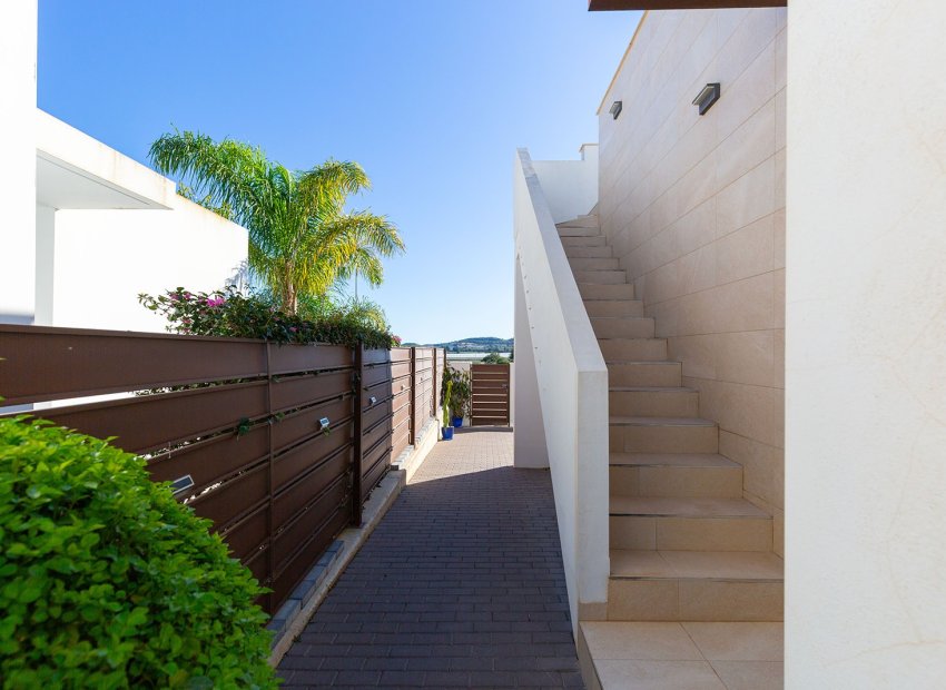 Resale - Detached House / Villa -
Orihuela - Entre Naranjos Vistabella Golf