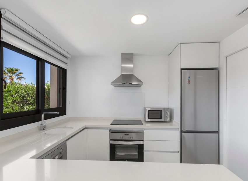 Resale - Detached House / Villa -
Orihuela - Entre Naranjos Vistabella Golf