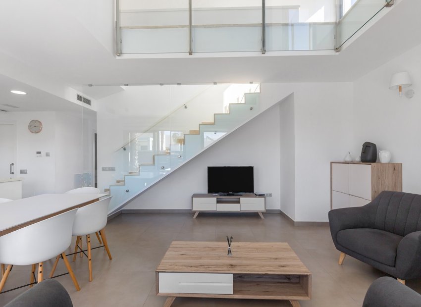 Resale - Detached House / Villa -
Orihuela - Vistabella Golf