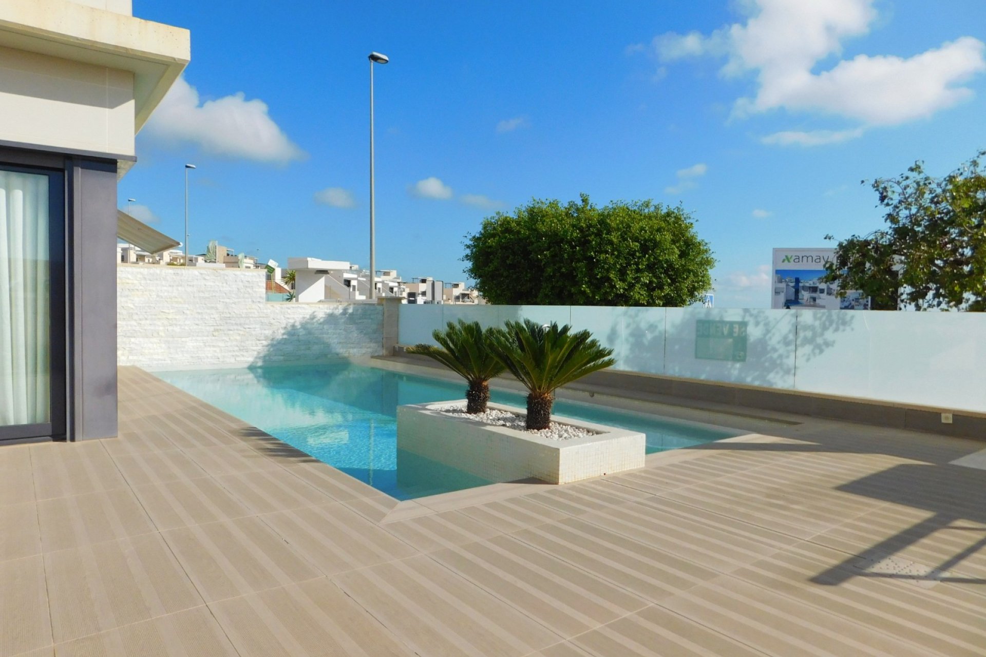 Resale - Detached House / Villa -
San Miguel de Salinas