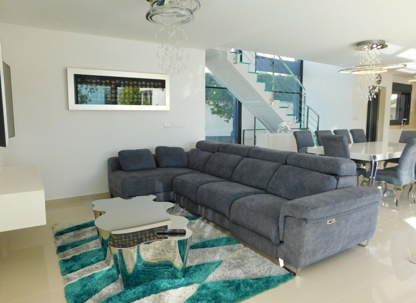 Resale - Detached House / Villa -
San Miguel de Salinas