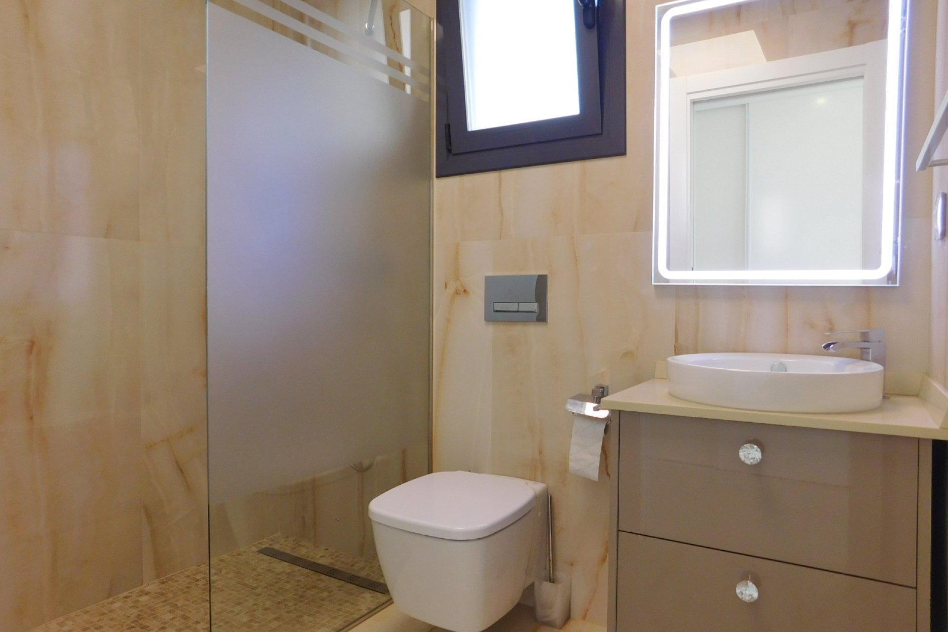 Resale - Detached House / Villa -
San Miguel de Salinas