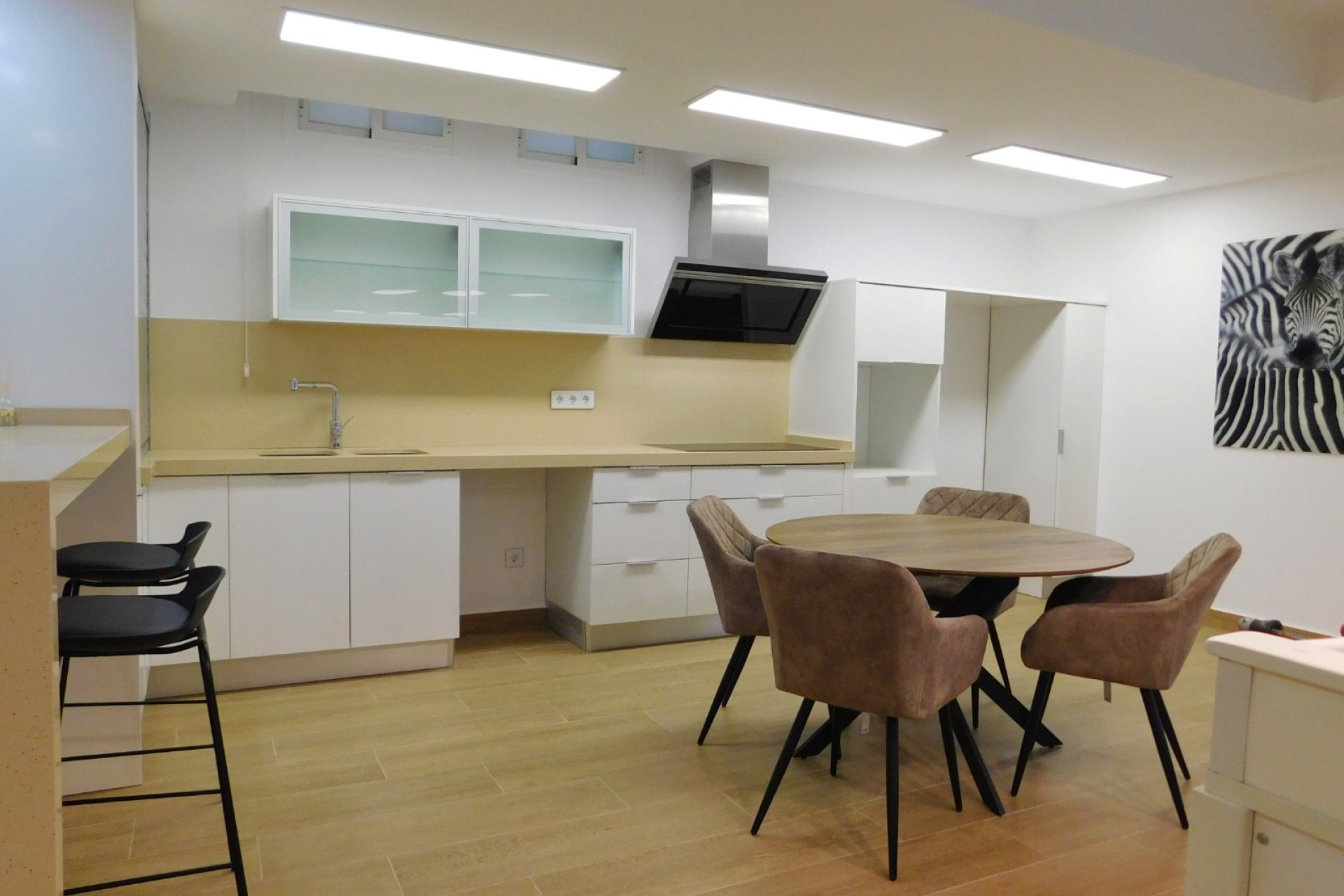 Resale - Detached House / Villa -
San Miguel de Salinas