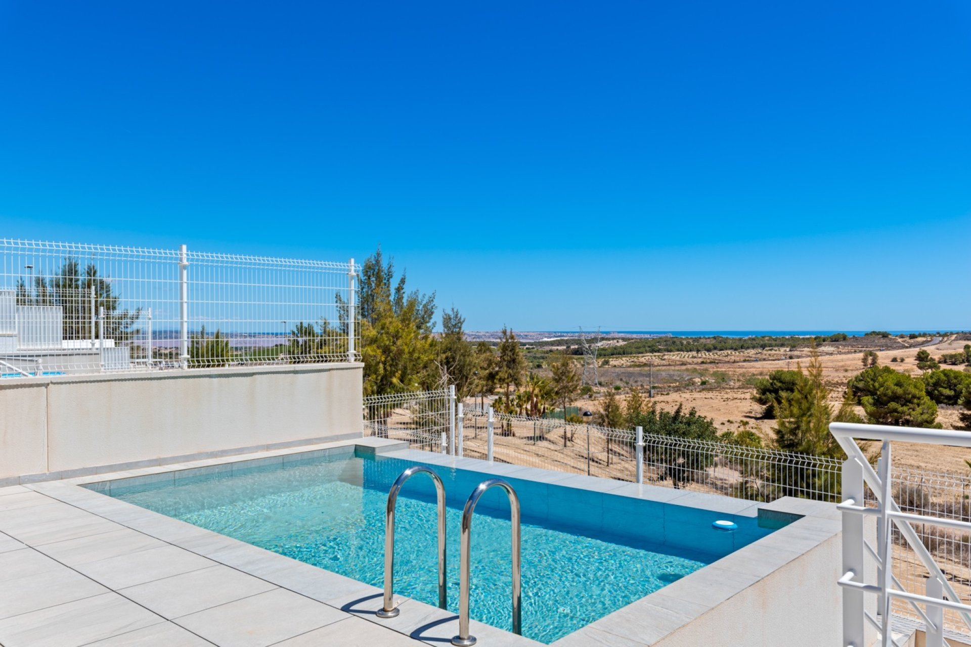 Resale - Detached House / Villa -
San Miguel de Salinas