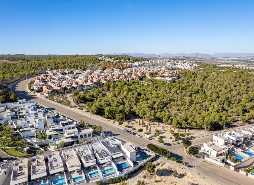 Resale - Detached House / Villa -
San Miguel de Salinas