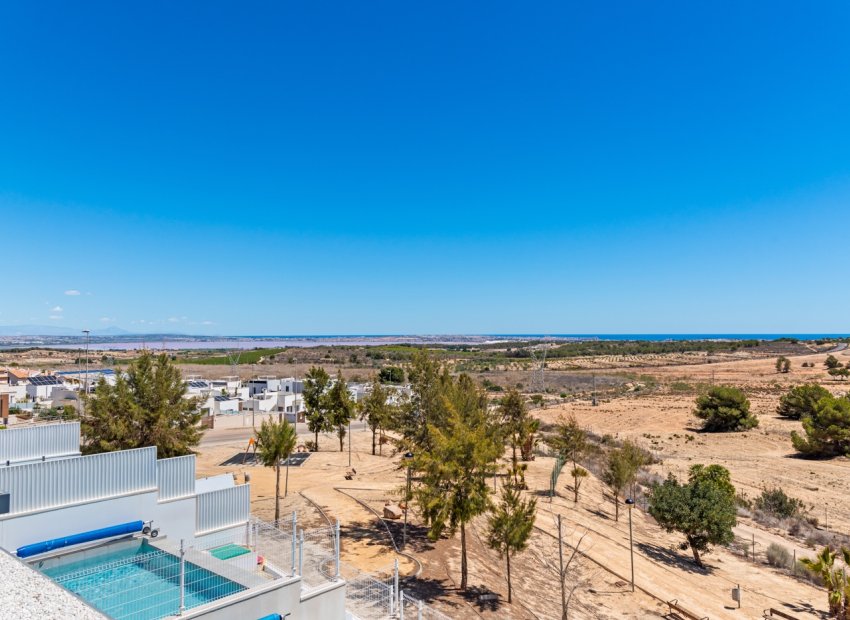 Resale - Detached House / Villa -
San Miguel de Salinas