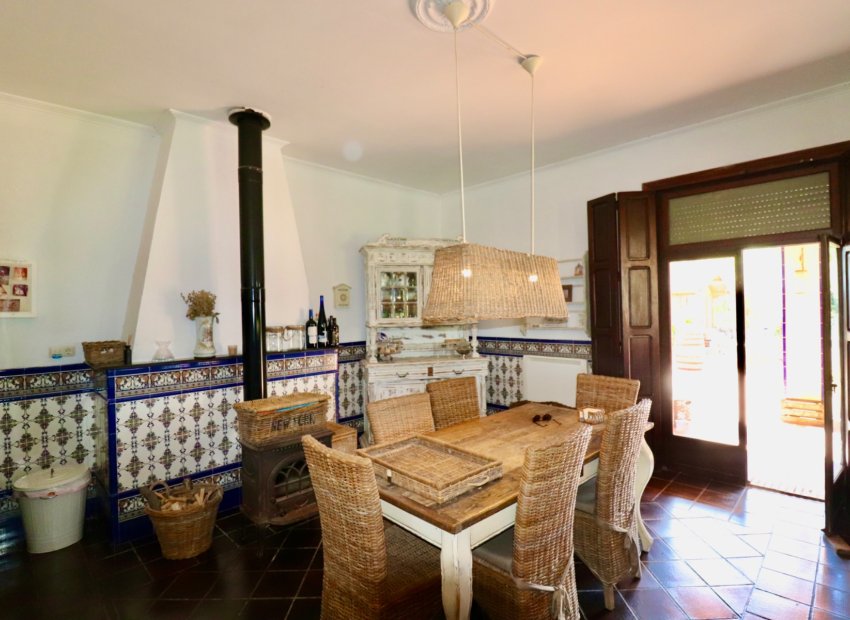 Resale - Finca   -
Ciudad Quesada - Rojales - Heredades