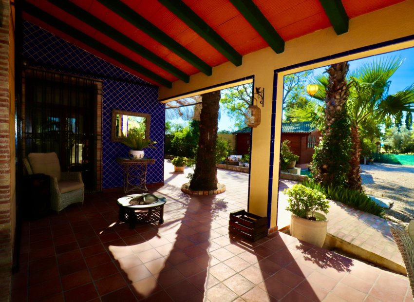 Resale - Finca   -
Ciudad Quesada - Rojales - Heredades
