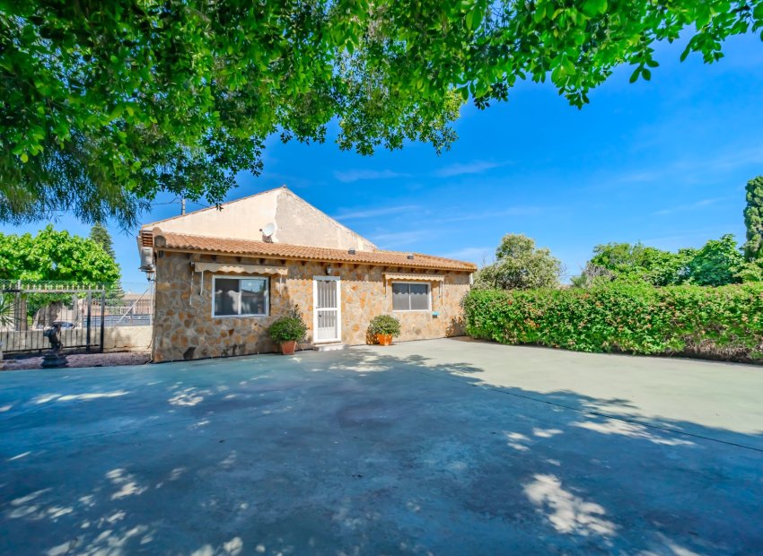 Resale - Finca   -
Ciudad Quesada - Rojales - Rojales