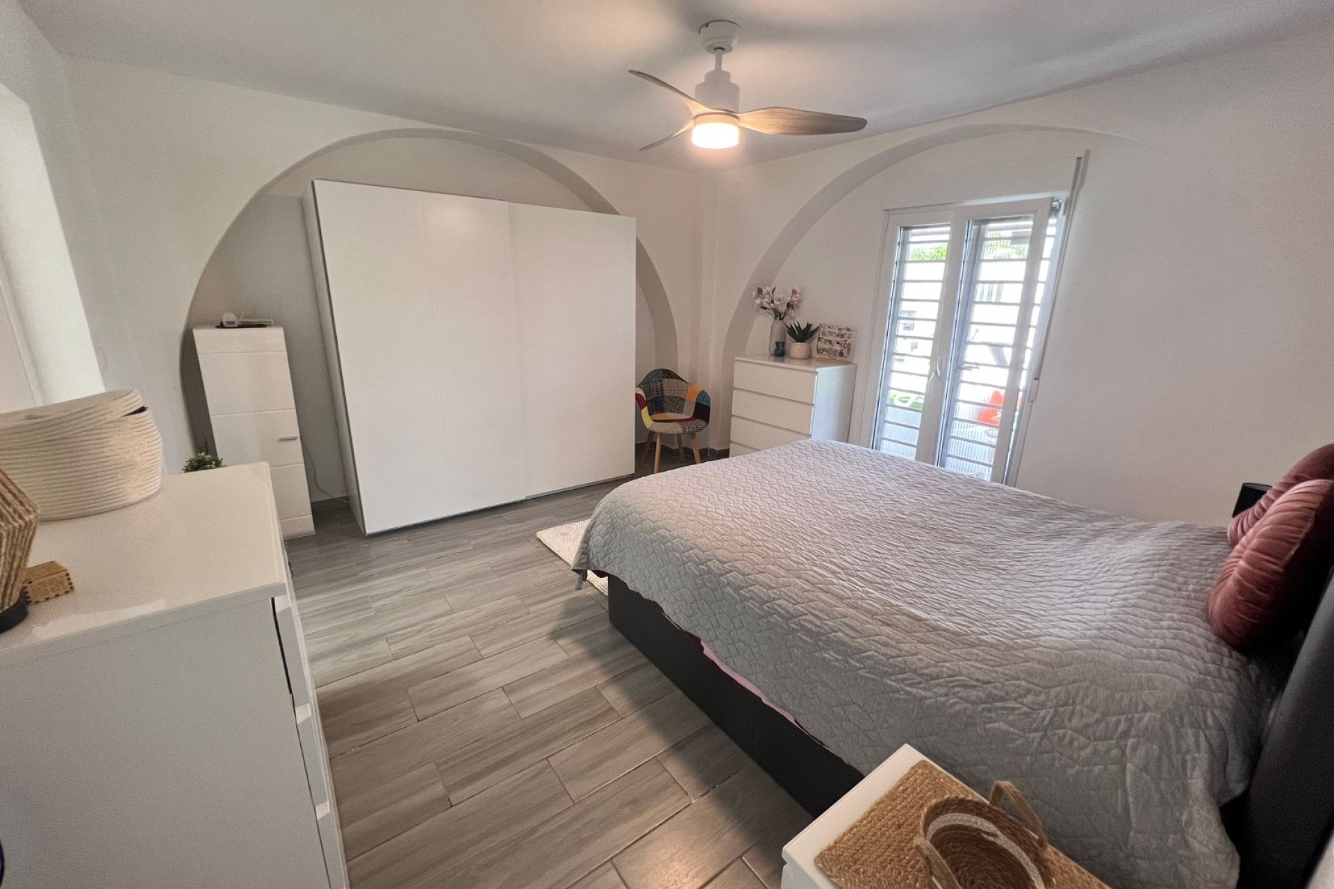 Resale - Finca   -
Elche - La Marina