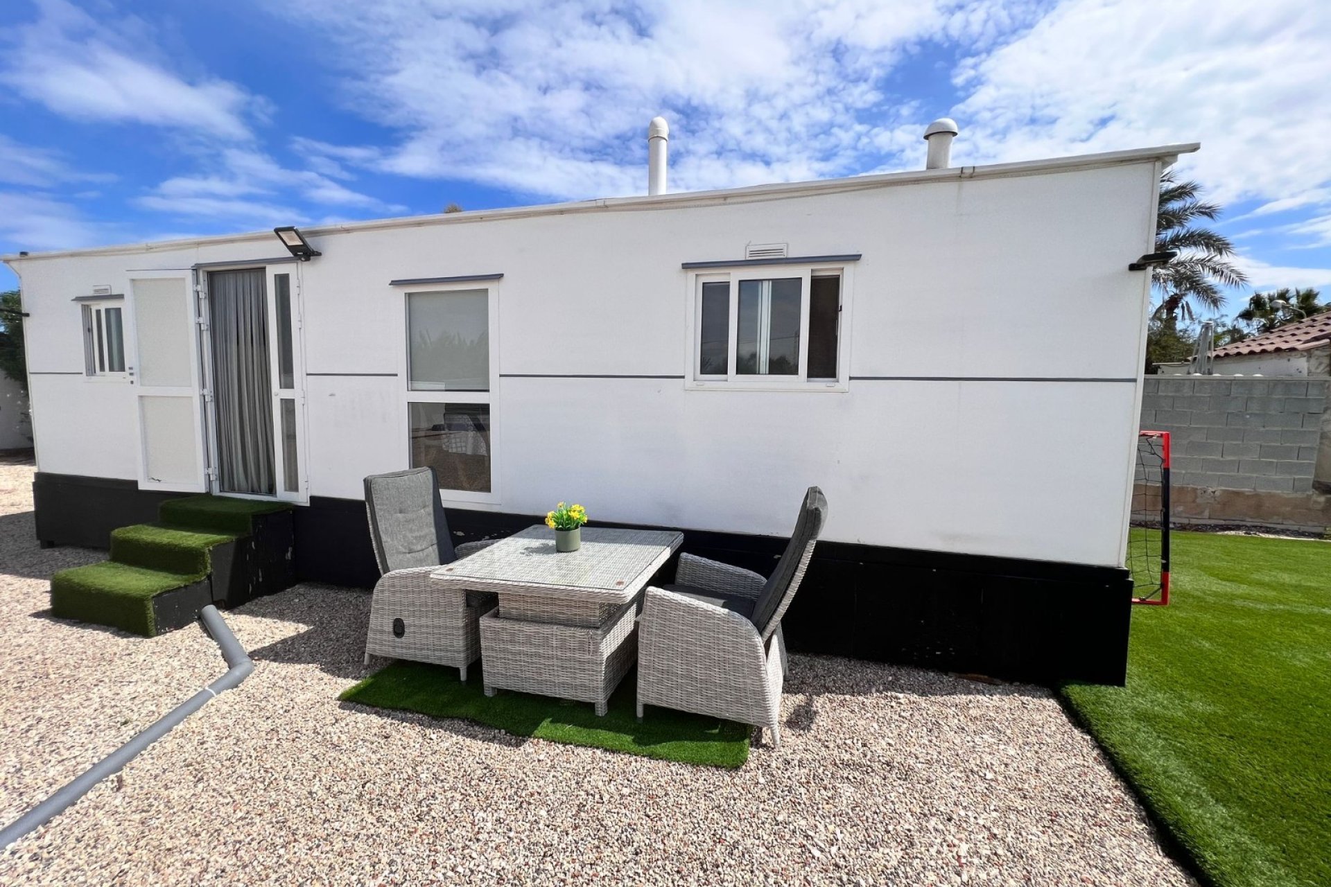 Resale - Finca   -
Elche - La Marina