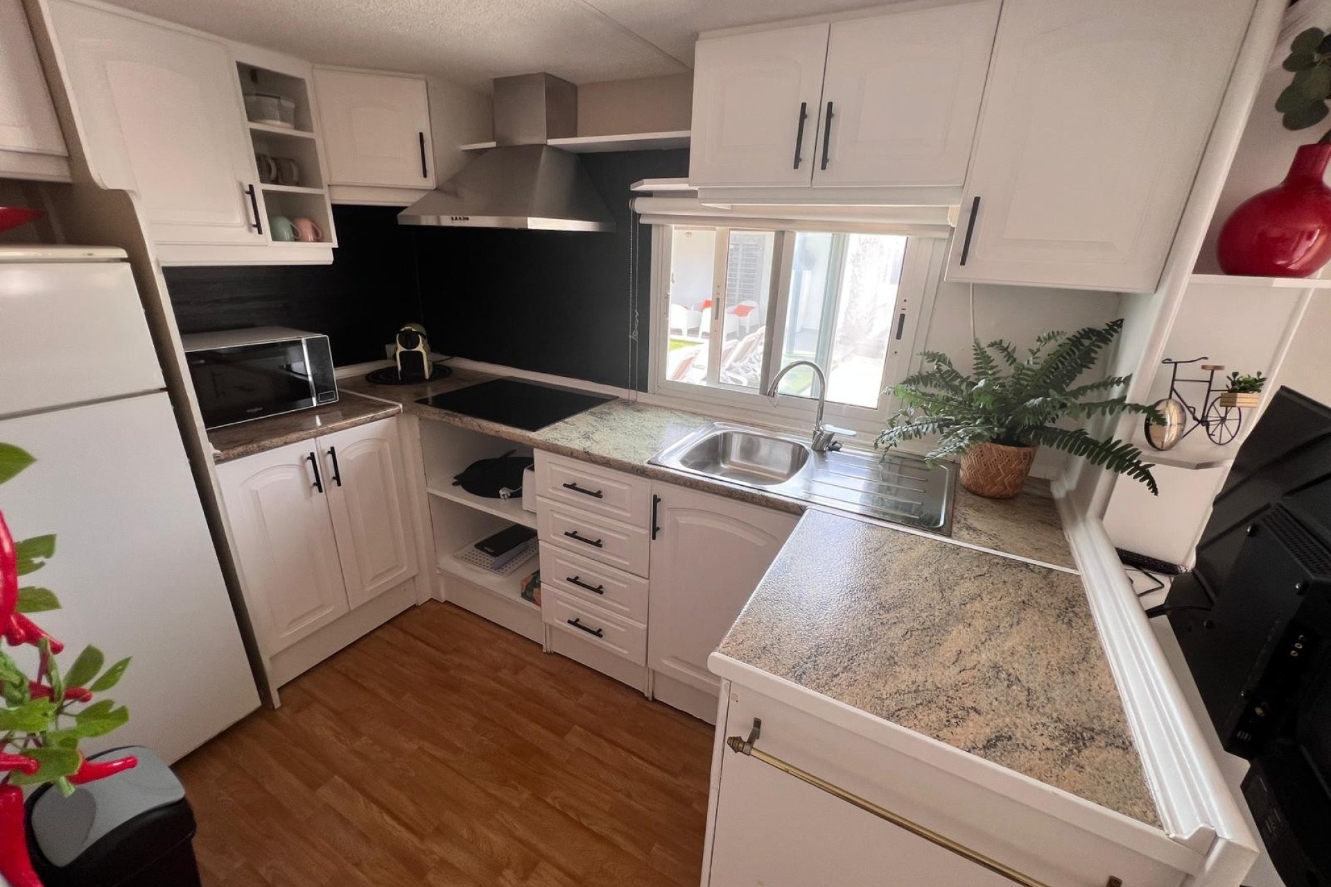 Resale - Finca   -
Elche - La Marina