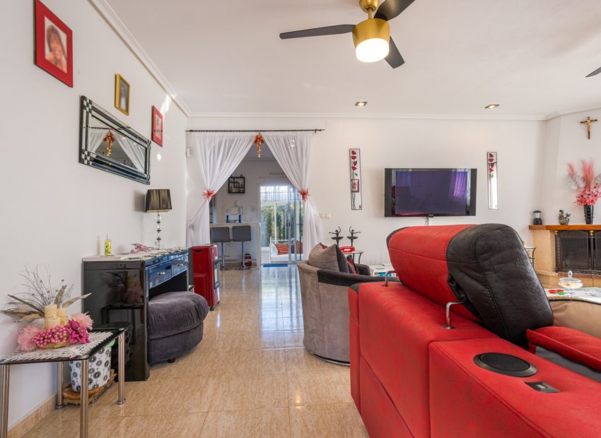 Resale - Finca   -
La Zarza