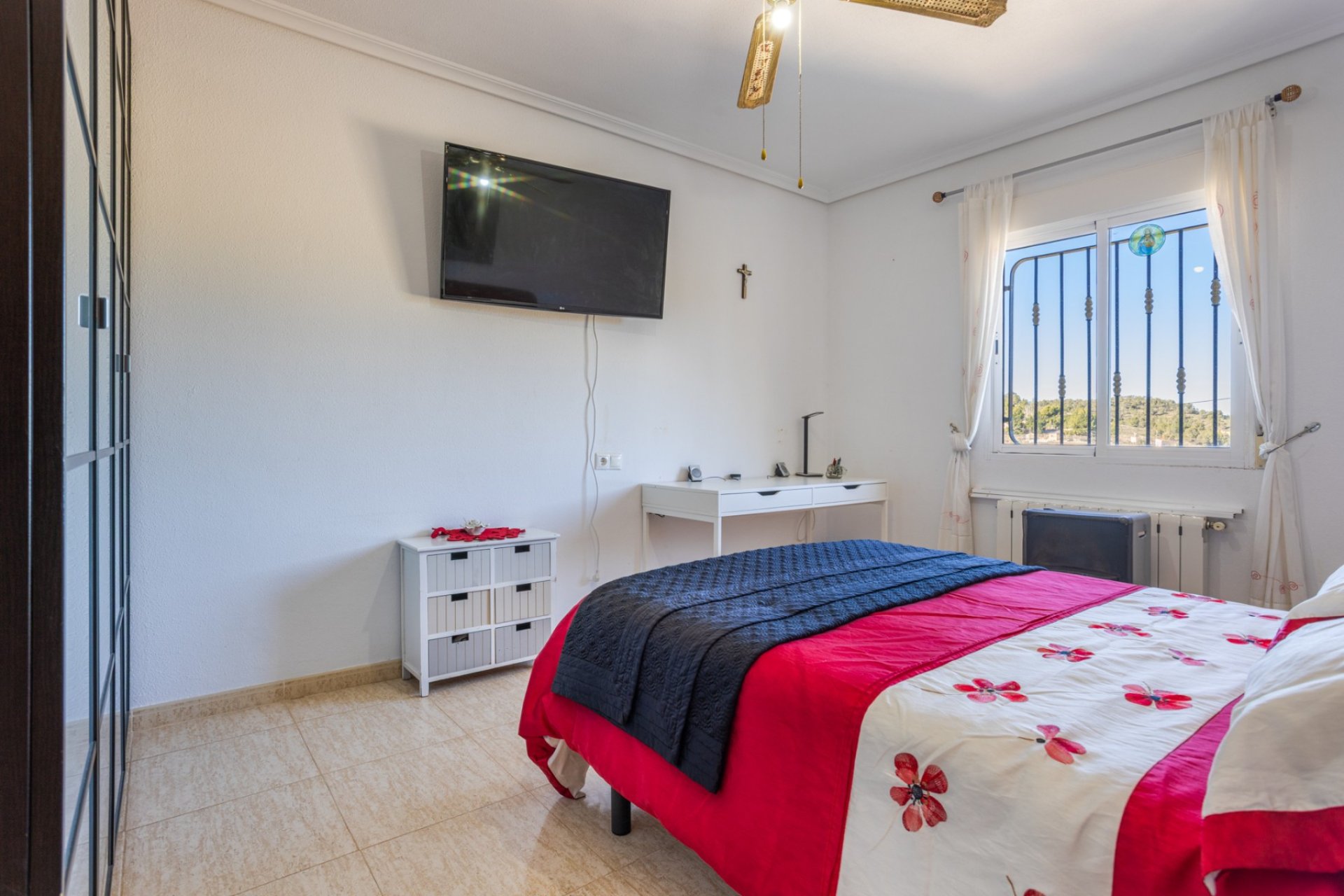 Resale - Finca   -
La Zarza