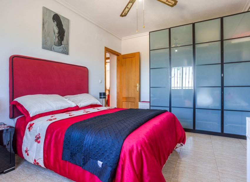 Resale - Finca   -
La Zarza